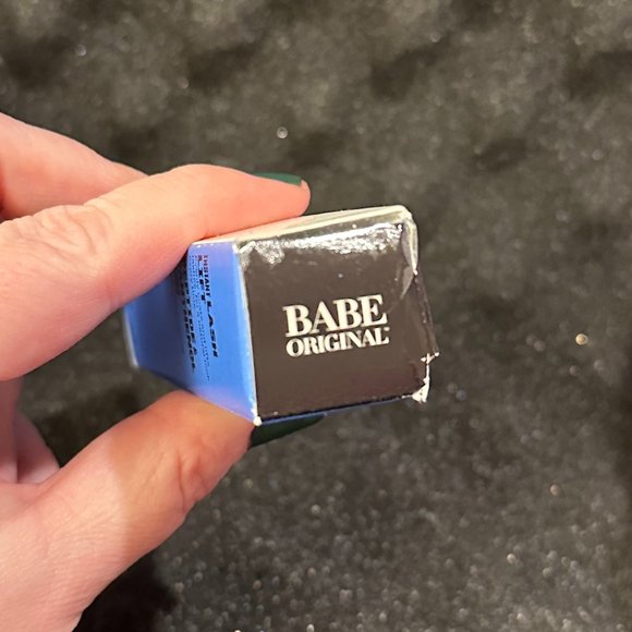 Babe Lash Enriching Mascara Mini Size - Picture 5 of 8